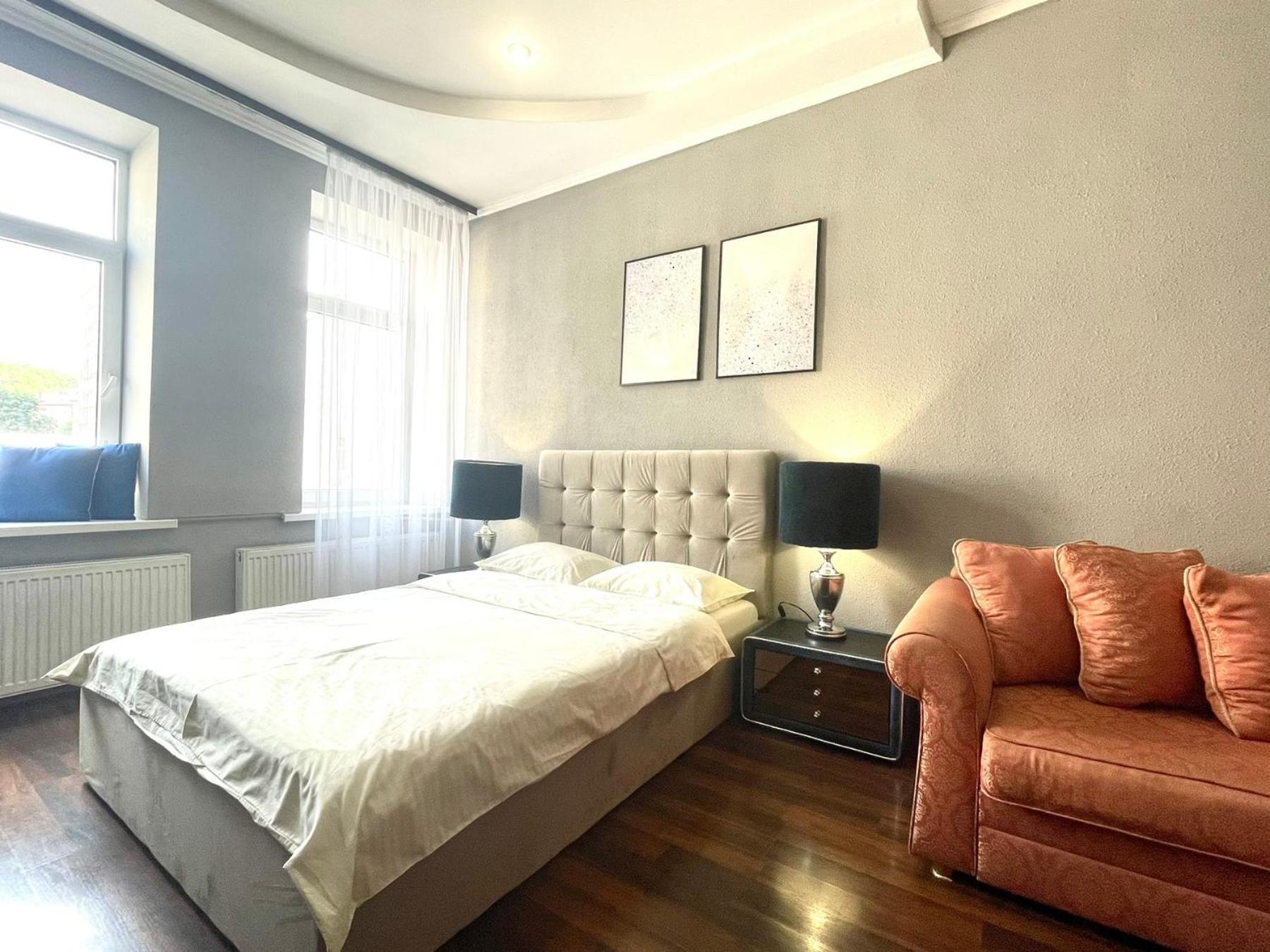 Ferienwohnung Куліша 41, Помешкання В Центрі Біля Тц Форум Lemberg Exterior foto